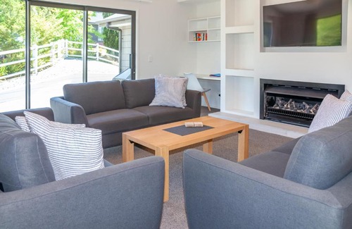 Hanmer Springs House | Rolki House - Hanmer Springs Holiday Home