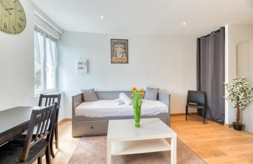 Sotteville-les-Rouen Apartment | Rollin appartement 3 personnes avec Netflix au calme !