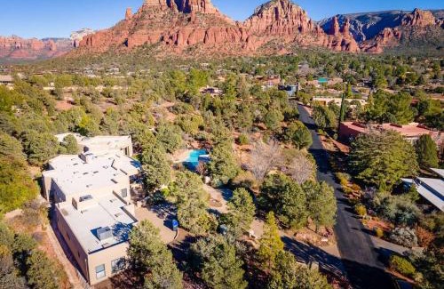 Sedona House | Rolling Sedona Paradise 4 Bdrm, 4.5 BA, Pool