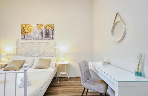 San Giovanni Apartment | [Roma Centro] Elegante ottima posizione