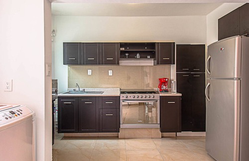 Roma Sur Apartment | Roma Sur Balcony Apartments - Family Friendly