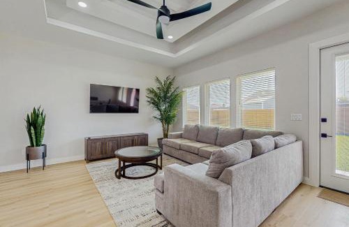 South Side House | Roman Empire