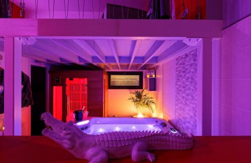 Downtown Le Havre Apartment | Romance Spa lofts haut de gamme avec sauna