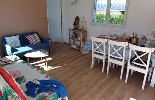 Agon-Coutainville Ski Chalet | Romanjo