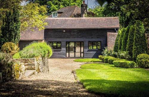 Westcott House | Romantic and very luxurious converted barn, private garden and stunning views