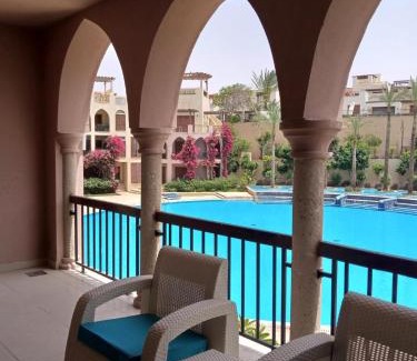 Aqaba Apartment | Romantic chalet between swimming pools and close to the seashore