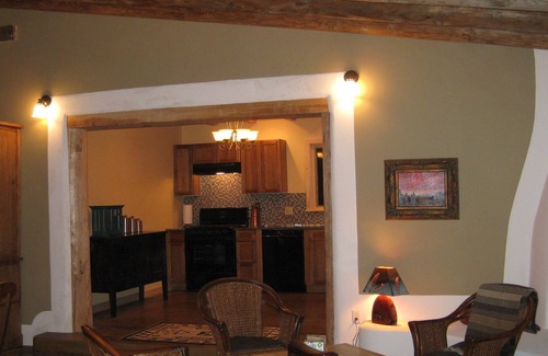 Taos House | Romantic Getaway close to Sipapu and Ft Burgwin. Within Carson Nat'l Forest