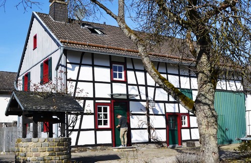 Dedenborn House | romantic holiday home