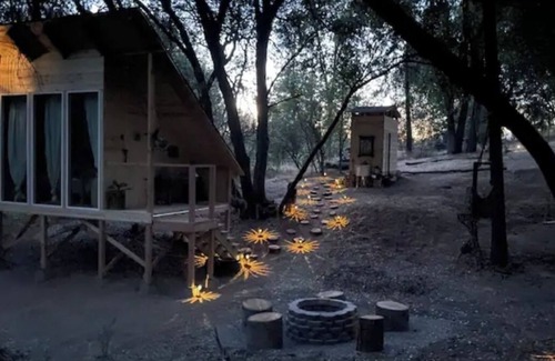 Oakhurst Cabin | Romantic Insta-worthy Mountain Cabin by Yosemite 2