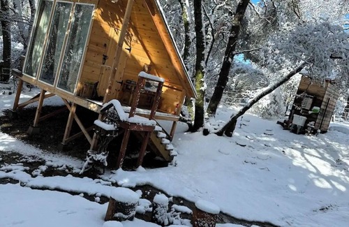 Oakhurst Cabin | Romantic Insta-worthy Mountain Cabin by Yosemite 2