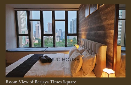 Bukit Bintang Apartment | Romantic Log Cabin 3 - in the Heart of KL city (walk to KL Tower/KLCC/Bukit Bintang)