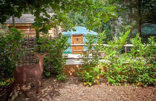 Hythe Cabin | Romantic luxury heated yurt. Private, peaceful wooded location with hot tub