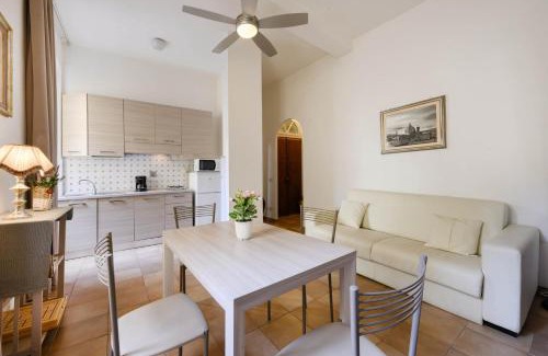 Oltrarno Apartment | Romantic Ponte Vecchio