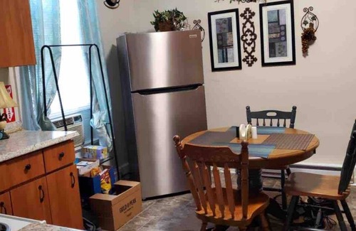 Knoxville Apartment | Romantic Queen Anne Near UT and Downtown Knoxville