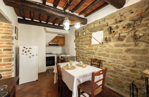 Cortona Villa | Romantic refuge surrounded by private swimming pool