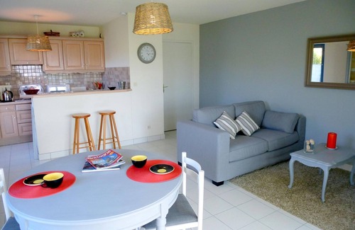 Roscoff Apartment | Romantic Roscoff Coastal Flat