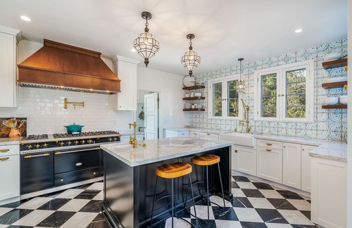 North Arroyo House | Romantic Spanish Mansion In Pasadena!