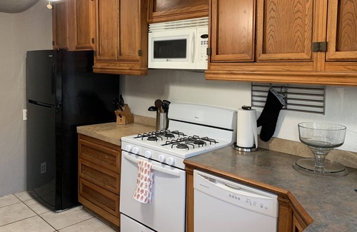 Westminster Bed & Breakfast | Romantic Spanish Villa in central OC