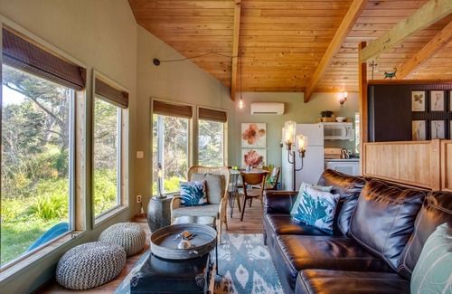 Yachats House | Romantic Studio Home with Ocean Views in Yachats!