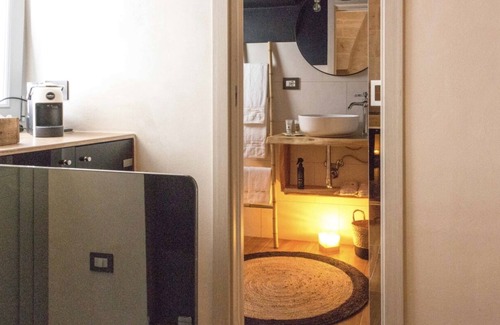 Fasano Apartment | Romantico appartamento pugliese con vasca idromassaggio