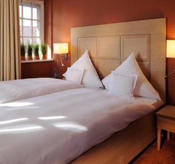 Aschhauserfeld Hotel | Romantik Hotel Jagdhaus Eiden am See