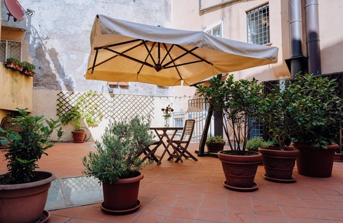 Rione VI Parione Apartment | Rome Oasis - Unique fully renovated flat in Rome's Centro Storico with terrace
