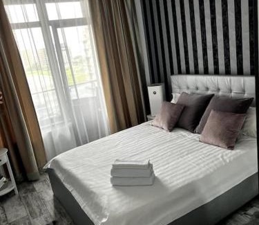 Constanta Apartment | Romeo's Beachfront Apartment by LOFT, Hotel OPERA and White Tower
