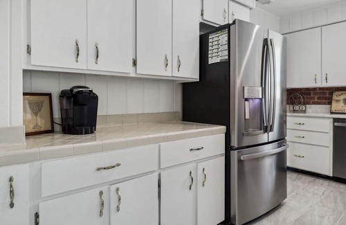 Midtown House | Ron Melander's 1616 Skidaway Road - close to downtown!