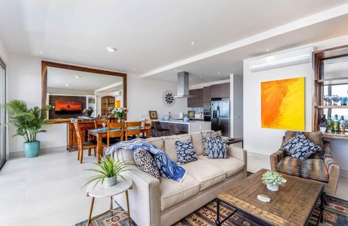 El Tezal Apartment | Ronival - Luxury 2 BR Condo + Views & BBQ Grill
