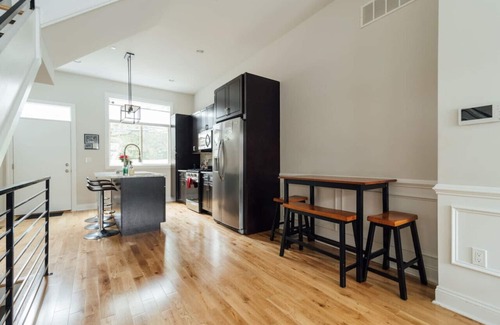 South Philadelphia House | Roof Deck Oasis Top Rated Airbnb near PENN & CHOP