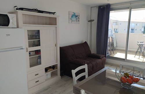Le Grau-Du-Roi Apartment | Roof terrace apartment ideal for 4 people. 5 minutes from the sea