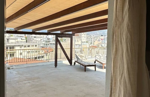 Monastiraki Apartment | ROOFTOP IN PSYRRI- 360 Athens View