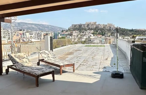 Monastiraki Apartment | ROOFTOP IN PSYRRI- 360 Athens View