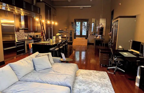 Downtown Syracuse Condo | Rooftop Retreat