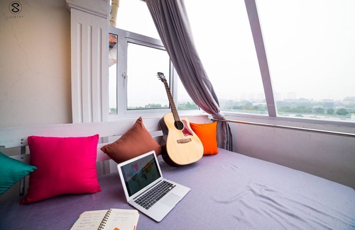 Nhat Tan House | Rooftop suite with Flower valley view - EmAm Homestay in Ha Noi