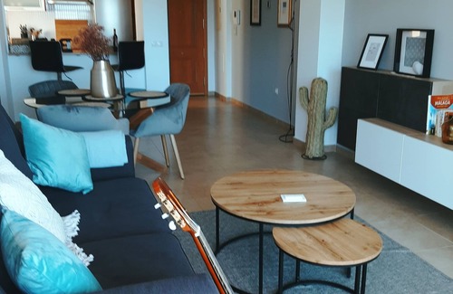 Torre de Benagalbon Apartment | Rooftop with sea views, pool & parking