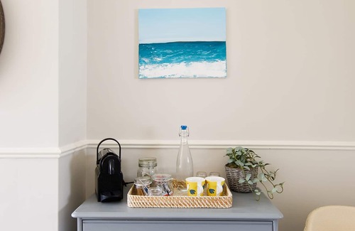 West Wittering Apartment | Rookwood - King Room in Gastro Pub West Wittering