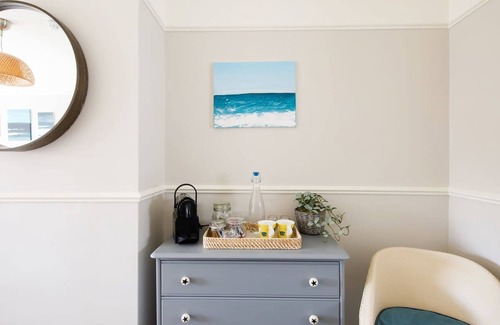 West Wittering Apartment | Rookwood - King Room in Gastro Pub West Wittering