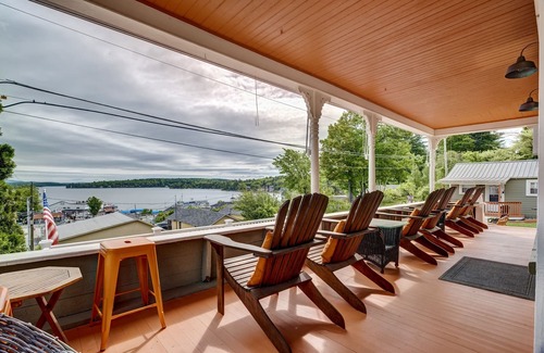 Weirs Beach House | Room 12 (3rd Floor with Shared Bathroom)