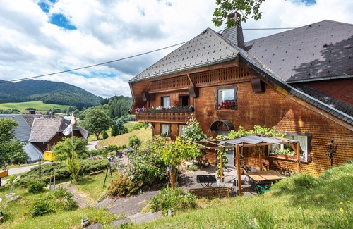 Bernau Apartment | Room '15' with Mountain View, Shared Terrace and Wi-Fi