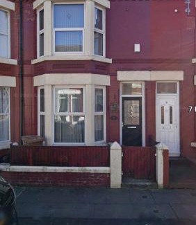 Bootle House | Room 3 Shared House