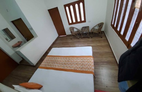 Varanasi Cabin | Room 4 - Near to River & Golden temple. Close to all visiting places is nearby