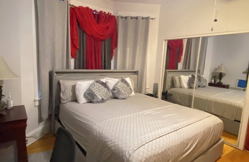 North Bergen House | Room-7 Private Room With Jacuzzi, Massag