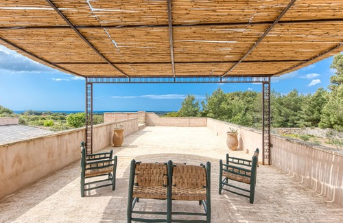 Presicce Apartment | Room 'Azzurra - 9' with Private Terrace, Wi-Fi and Air Conditioning