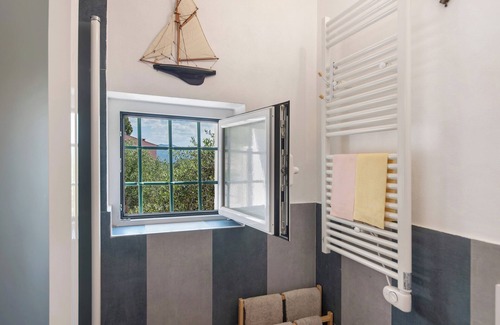 San Lorenzo della Costa Apartment | Room 'Blu' with Sea View, Wi-Fi and Air Conditioning