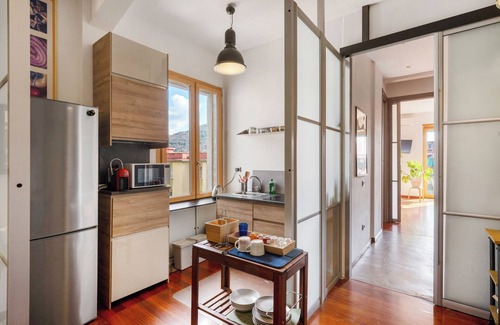 Salerno Apartment | Room 'Camera Doppia Con Ampio Balcone' with Mountain View, Wi-Fi and Air Conditioning