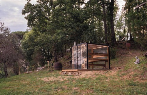 Gragnola RV Rental | Room 'Chalet 3' with Mountain View, Wi-Fi and Air Conditioning