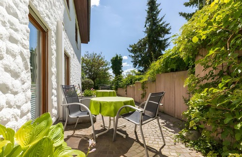 Gailingen Apartment | Room 'Doppelzimmer 7' with Mountain View, Private Terrace and Wi-Fi