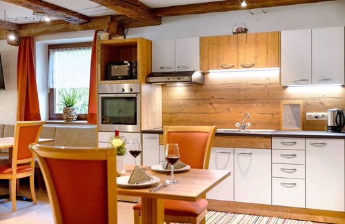 Valle Aurina Apartment | Room 'Ederhof 4' with Mountain View, Shared Terrace and Wi-Fi