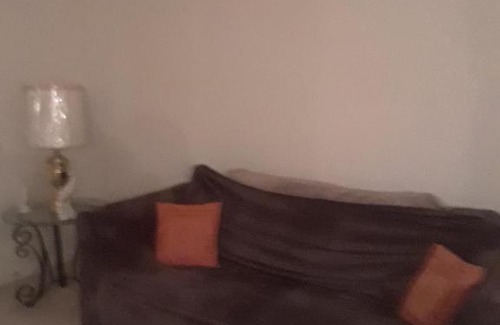 Northeast Raleigh House | Room for female